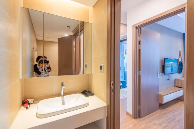 Luxury One-Bedroom Apartment