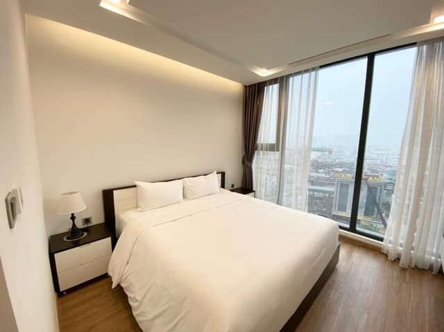 One-Bedroom Deluxe Apartment with Balcony