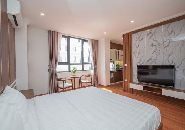 Deluxe Studio, City View