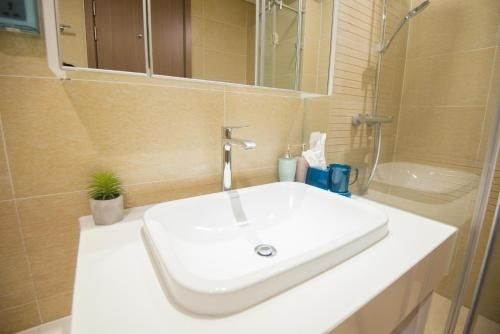 วินโฮมส์ เมโทรโพลิส ฮาร์โมนี เรสซิเดนท์ (Vinhomes Metropolis Harmony Residence)1