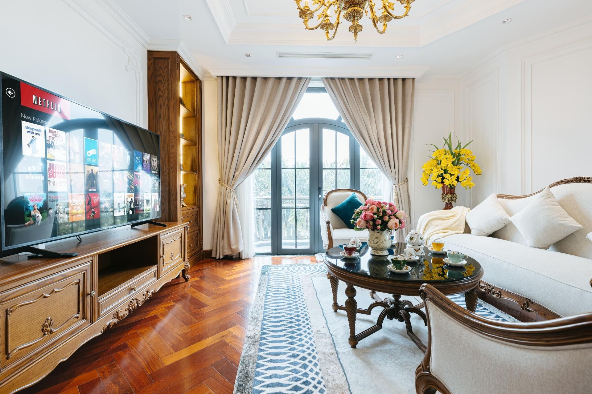 Luxe Paradise Suites Hotel4