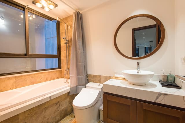 One Bedroom Suite Queen