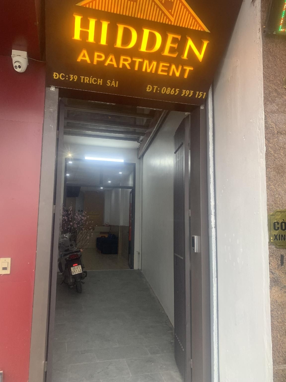 Hidden apartment2