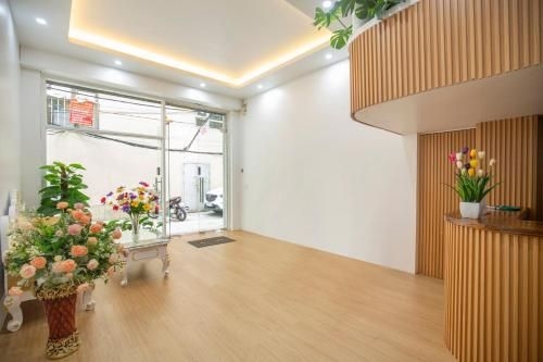 Sumitomo 11 Apartment 5 39 Linh Lang0