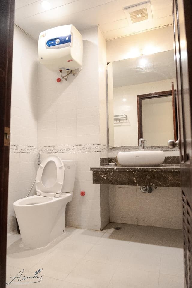 Deluxe Studio