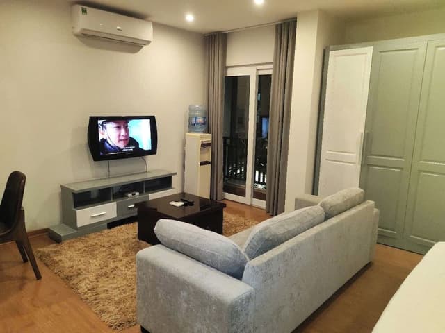 Economy Studio