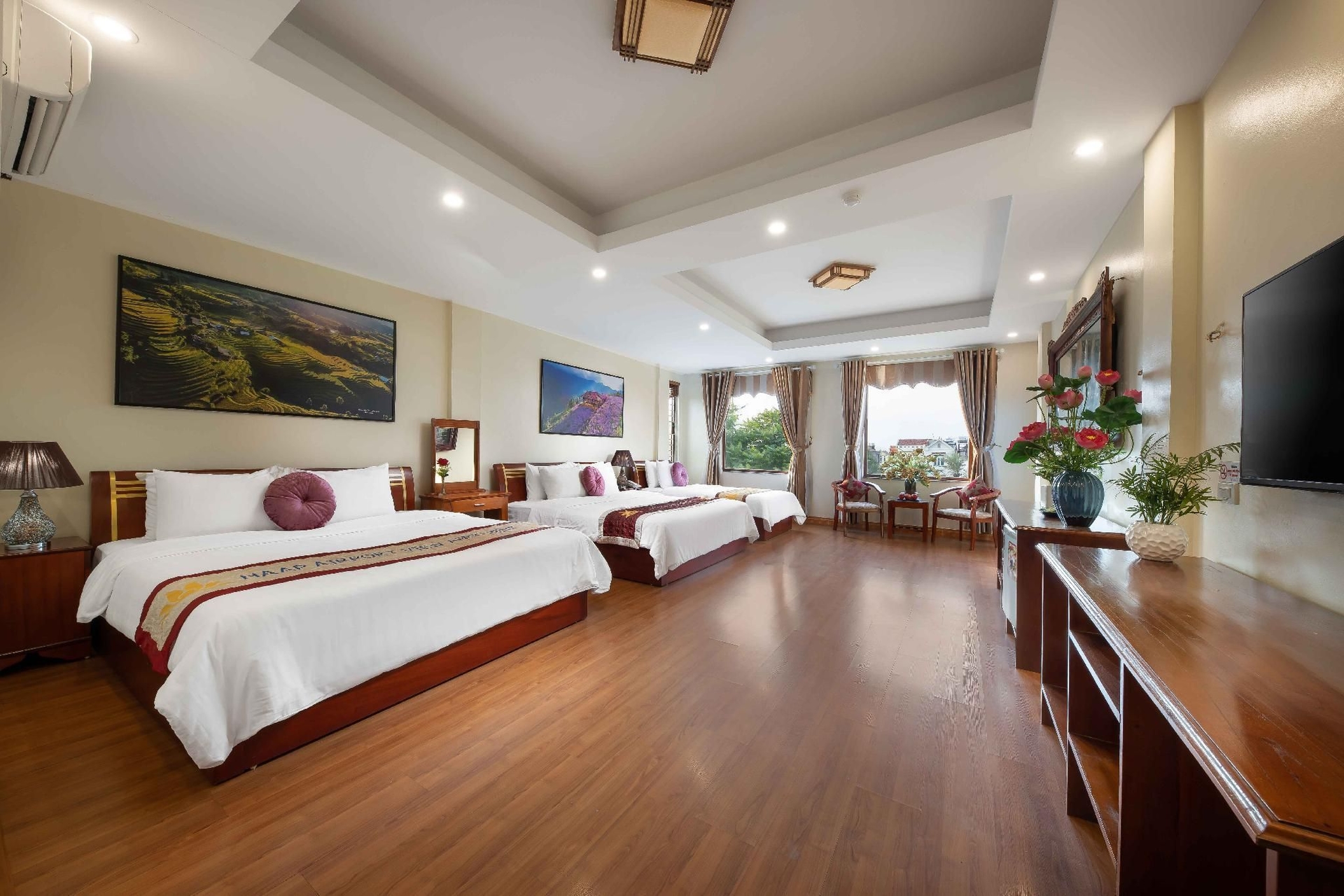 เวียด วิลเลจ โฮเทล สะดวกสบายและเป็นมิตร (Viet Village Hotel Convenient & Friendly)1