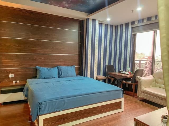 Deluxe Suite D