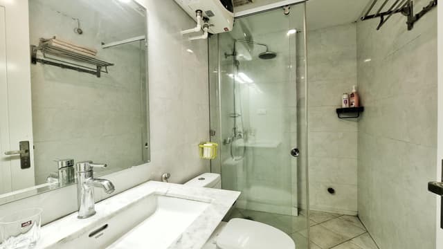 2-Bedroom Apartment