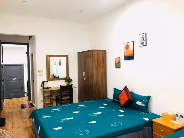 Triple Room with City View