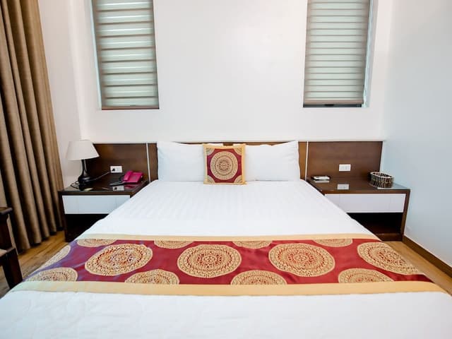 Superior Double Room, 1 King Bed, Balcony, City View