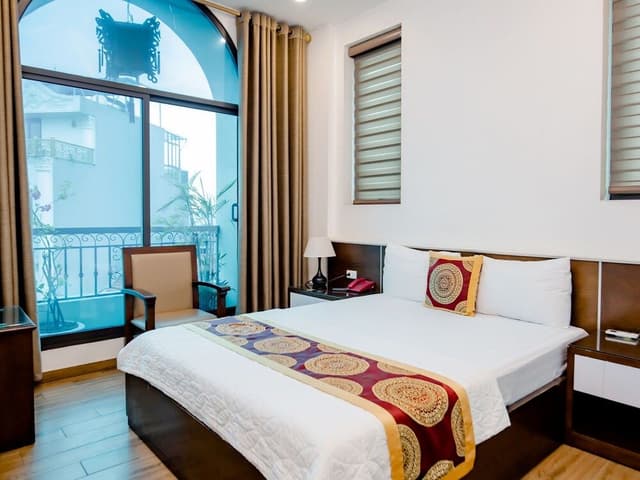 Superior Double Room, 1 King Bed, Balcony, City View