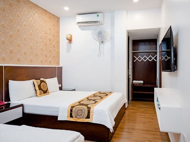 Family Room, Multiple Beds