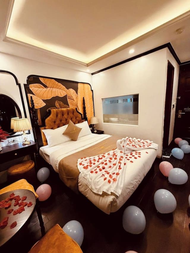 Deluxe Double Room, 1 Queen Bed, Balcony, City View