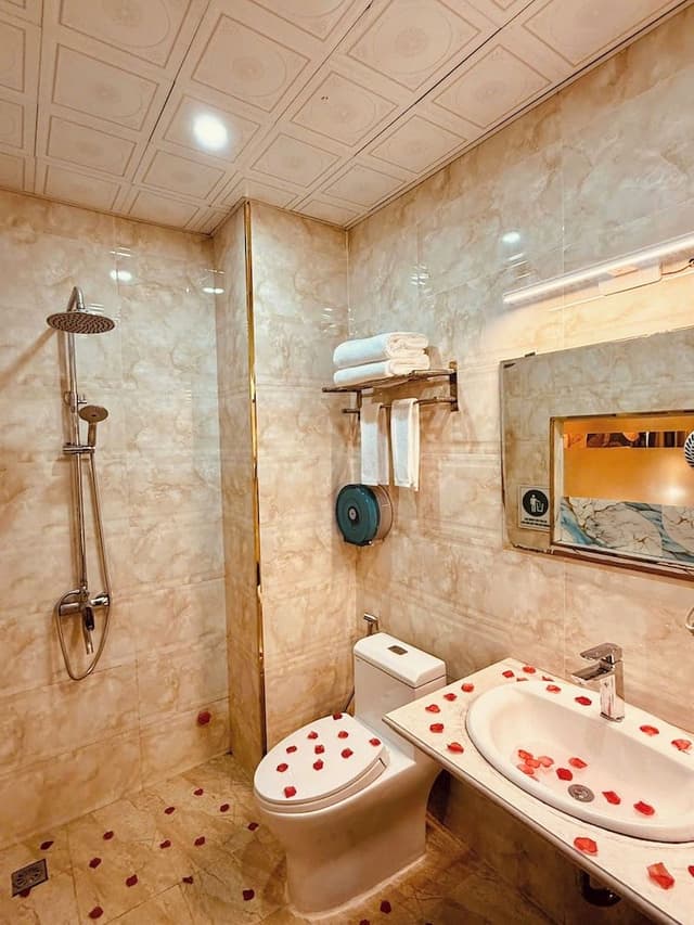 Deluxe Double Room, 1 Queen Bed, Balcony, City View