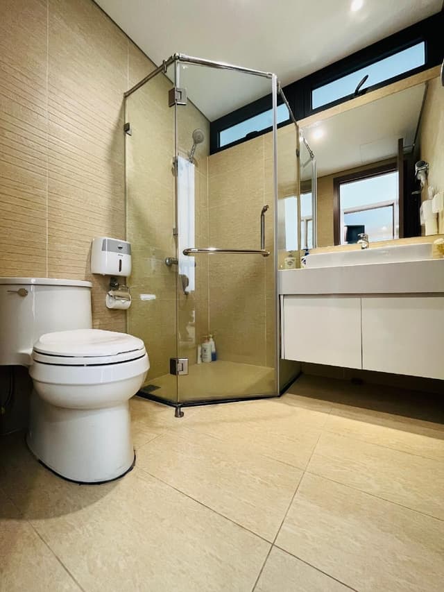One Bedroom Apartment - Balcony