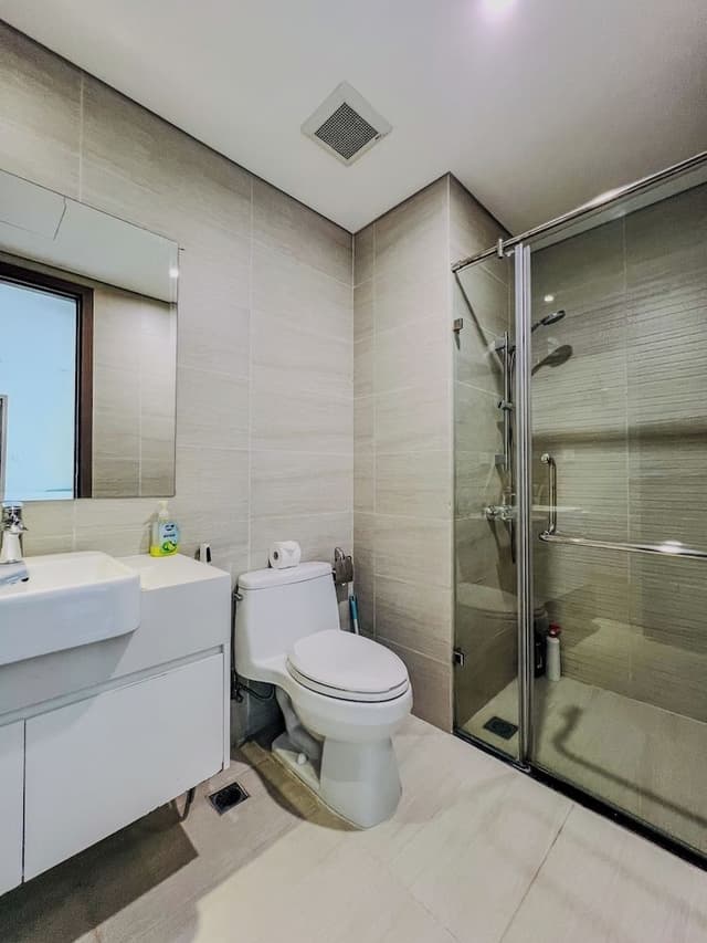 Deluxe Apartment, 2 Bedrooms, Balcony, City View, High Floor (15th floor above)