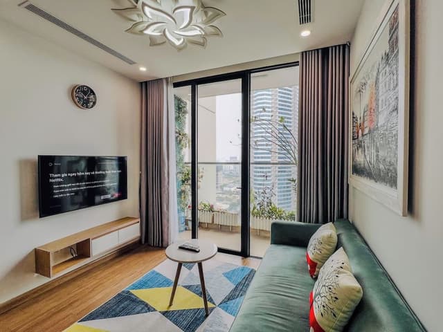 Deluxe Apartment, 2 Bedrooms, Balcony, City View, High Floor (15th floor above)