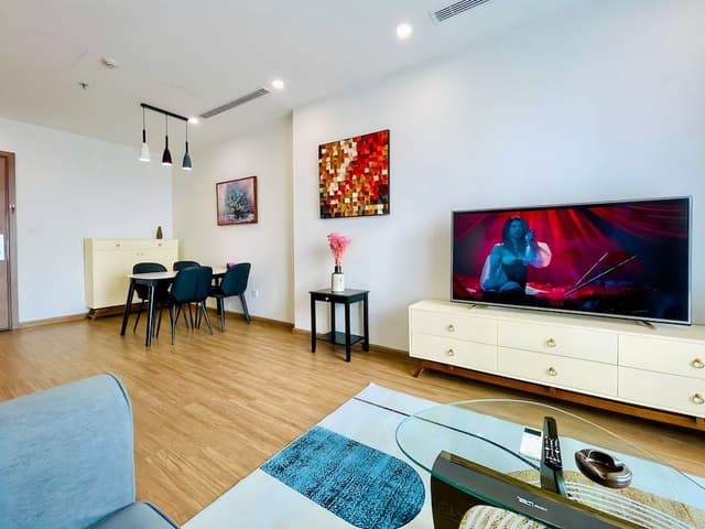 Signature Apartment, 1 King Bed, Balcony, City View