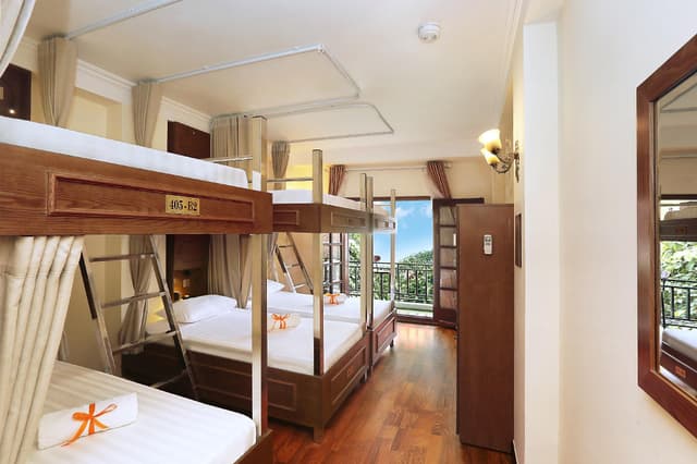 1 Person in 6-Bed Dormitory - Mixed
