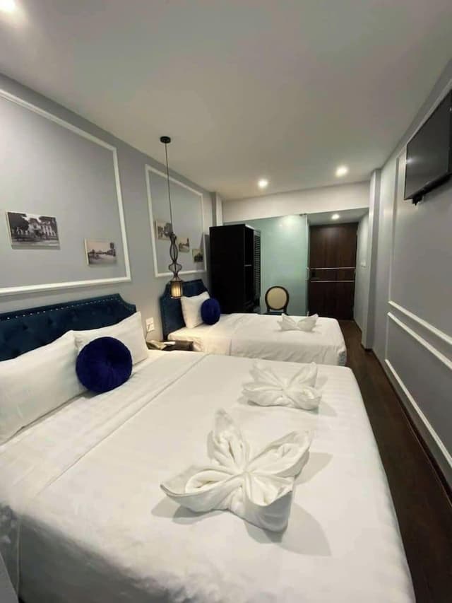 Junior Triple Room