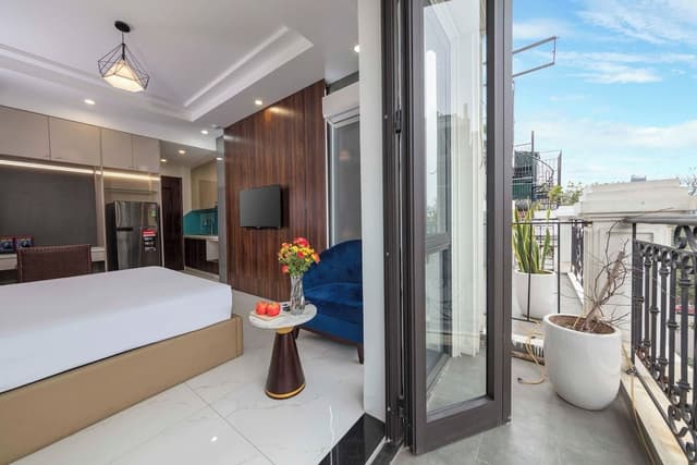 Deluxe Double Room, City View