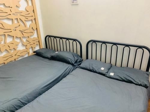 เฮด ออผ ควอเทอร์-ทริปเปิล เบดรูม- ชีพ (Head Of Quarter -Triple Bed Room- Cheap)3