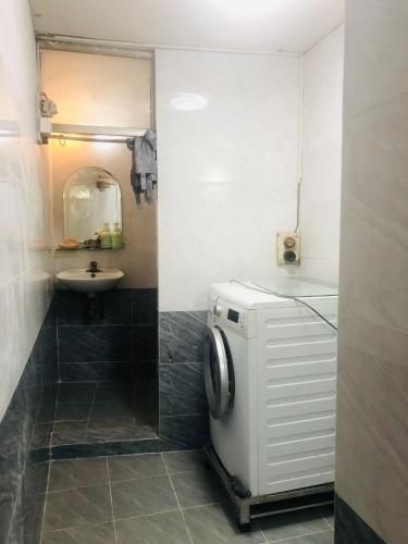 เฮด ออผ ควอเทอร์-ทริปเปิล เบดรูม- ชีพ (Head Of Quarter -Triple Bed Room- Cheap)2