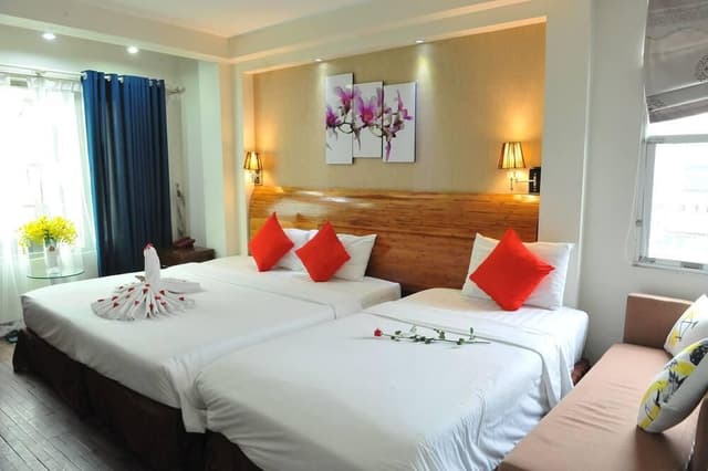 Triple Room With City View