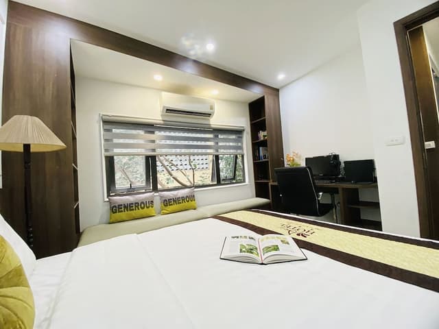 Panoramic Apartment, 2 Bedrooms, Balcony, Garden View