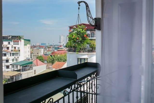 Executive with balcony
