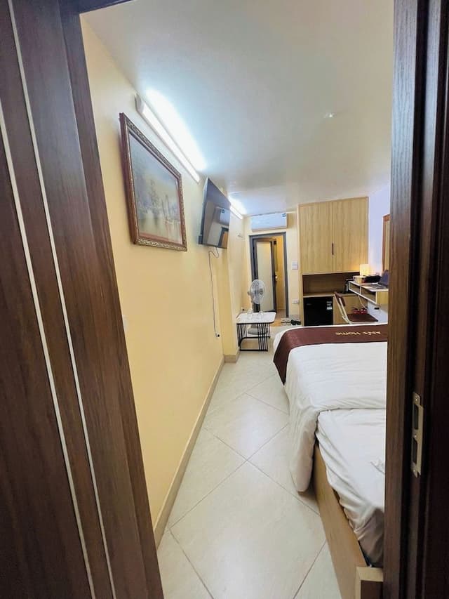Standard Room, 1 King Bed, Non Smoking, No Windows