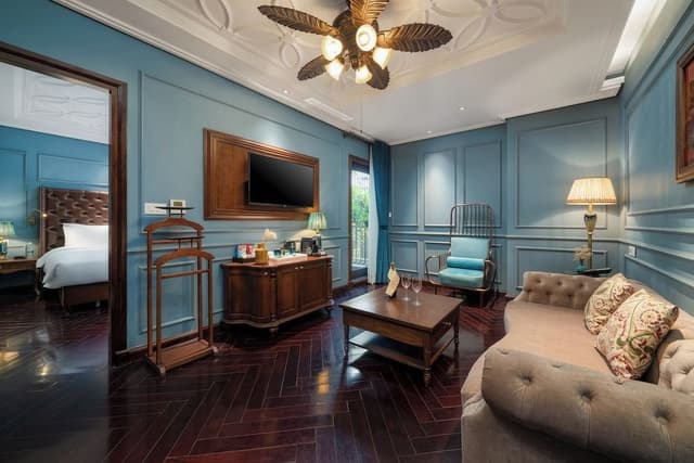 Luxury Suite