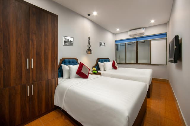 Deluxe Triple Room