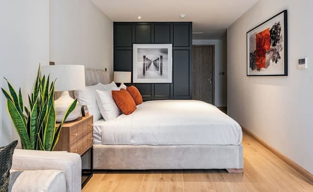 Deluxe Double Room, City View