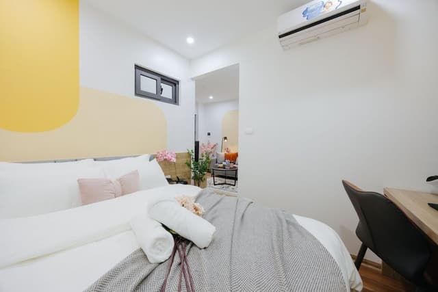 Superior Apartment, Balcony, Courtyard View