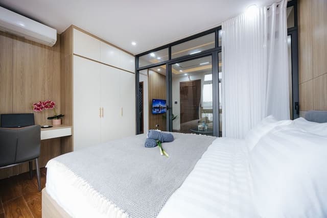 Deluxe Studio, Balcony, Courtyard View
