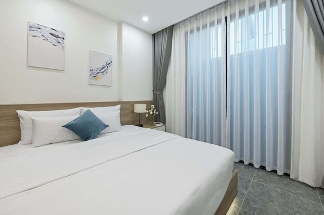 Deluxe Studio, City View