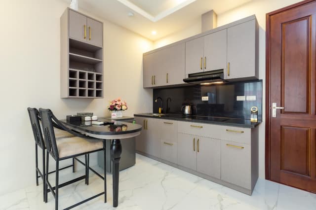 Super Saver Room