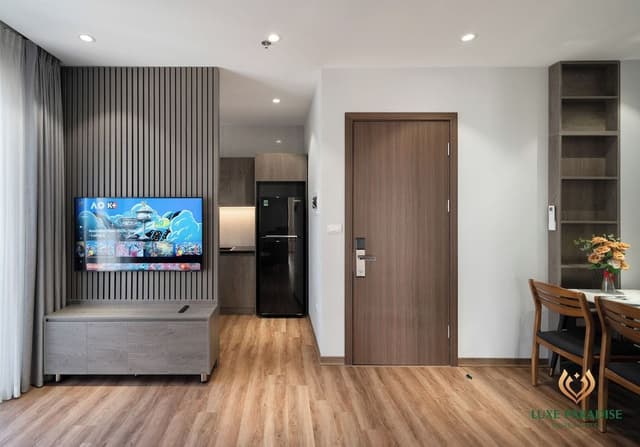 Apartment, 2 Bedrooms, Balcony, Lake View