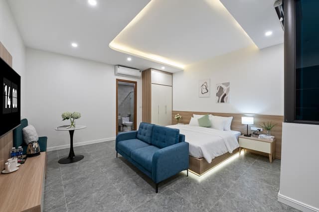 Studio Apartment
