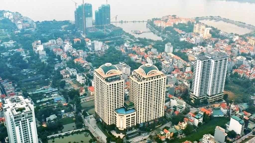 ดี'เลอรัว โซเลยล์ – เตยโฮ – ใกล้เวสต์เลค ในฮานอย (D'Leroi Soleil- Tay Ho- Near Westlake in Hanoi)1