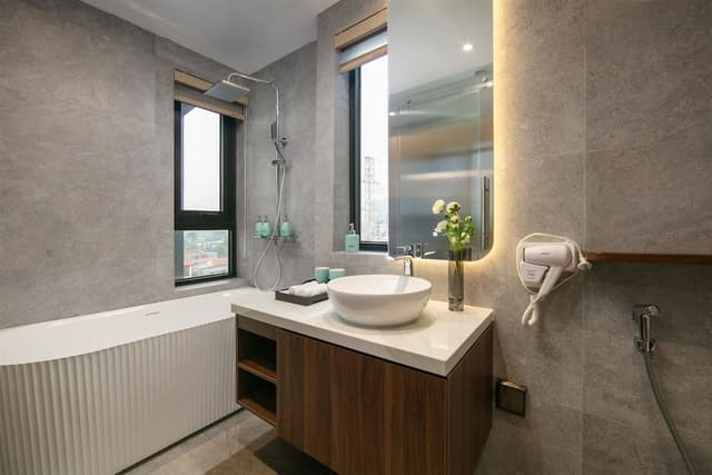 Executive City View