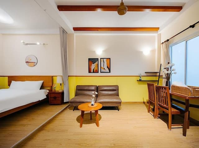 Deluxe Double Room, Courtyard View