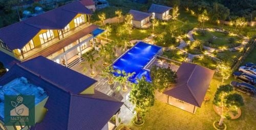 มิสซิส ทาฮา วิลลา บ่าหวี่ (Ms Taha Villas Ba Vi)1