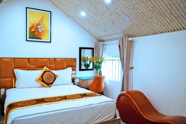 Double Room - Check-In After 8 PM
