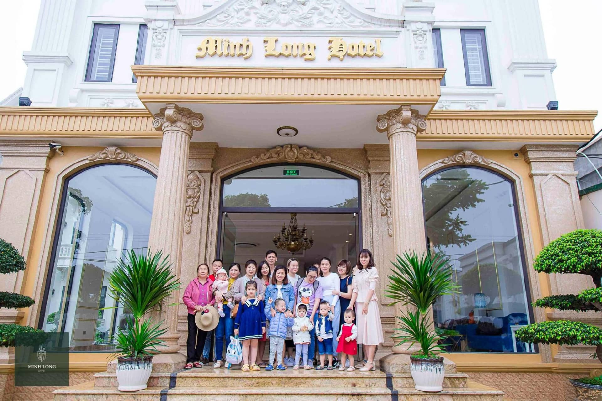 โรงแรมมิญ ลอง โรงแรมมิญ ลอง