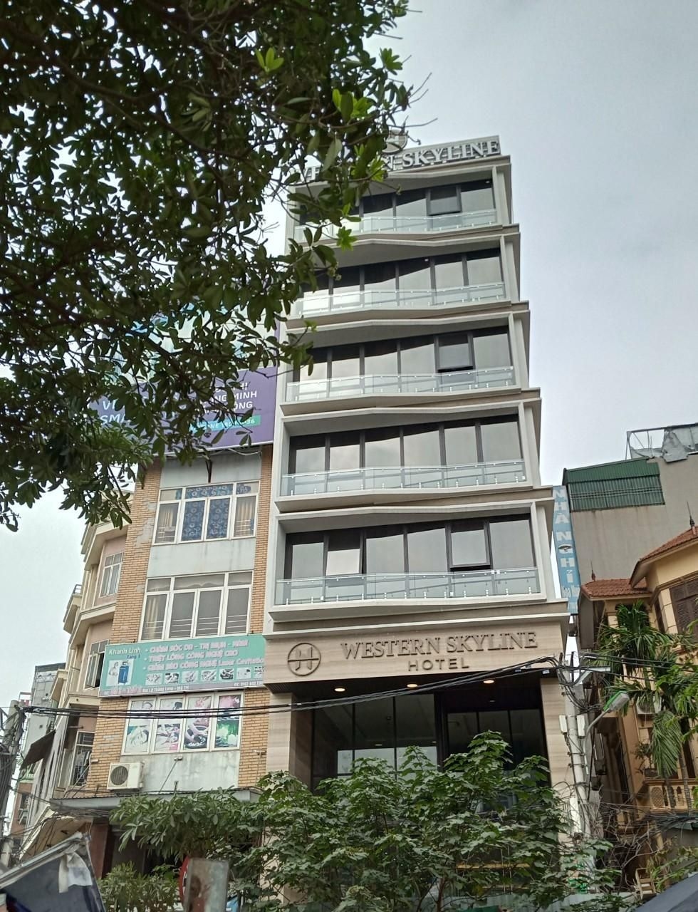 เวสเทิร์น สกายไลน์ โฮเต็ล (Western Skyline Hotel)0