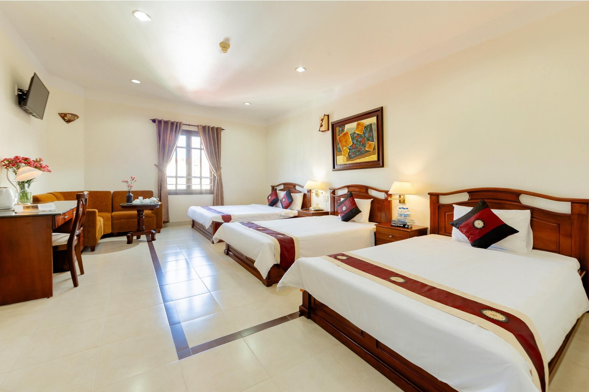 Hung Phong Hotel - Near Dalat Night Market4