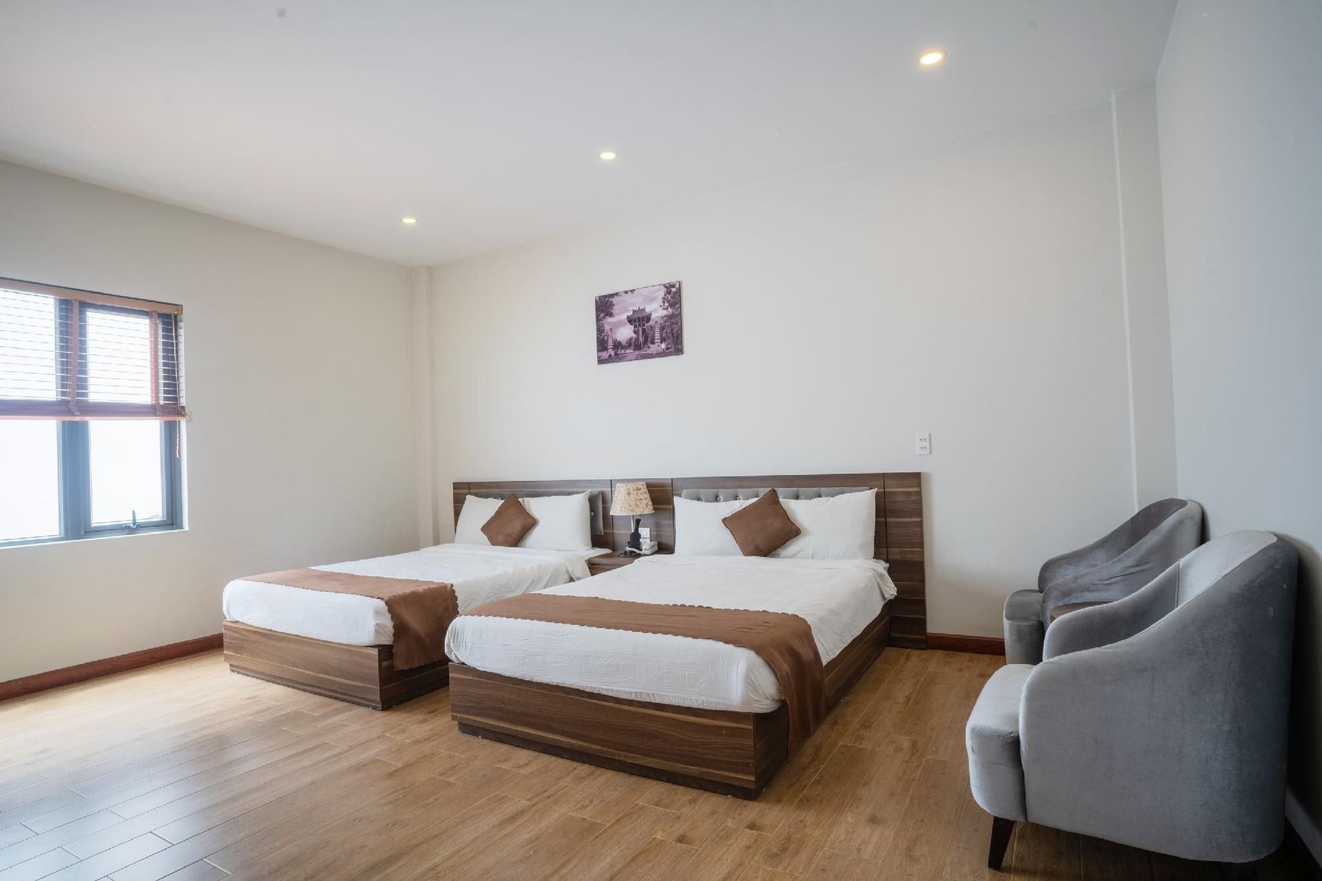 โรงแรมใหม่คั๊ญ (Mai Khanh Hotel)2